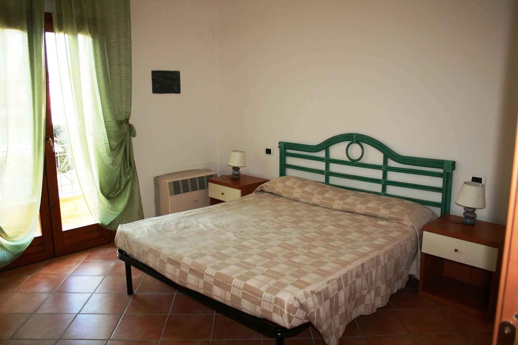 Residence Olimpo Santa Teresa Gallura Exterior foto